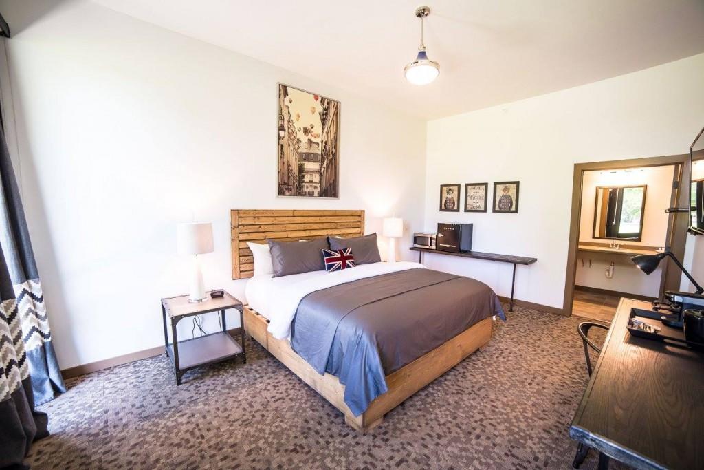Okoboji Commons Hotel מראה חיצוני תמונה